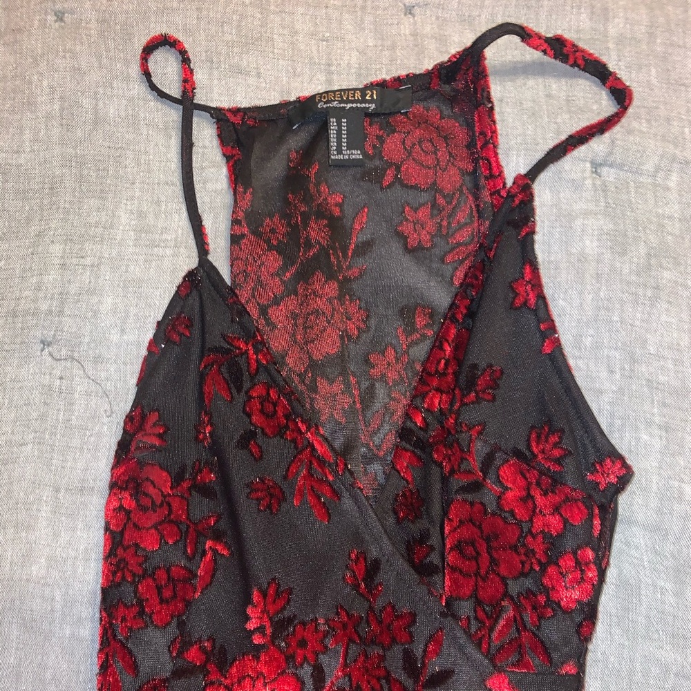 Forever 21 Contemporary Black and Red Wrap Dress - Picture 1 of 3